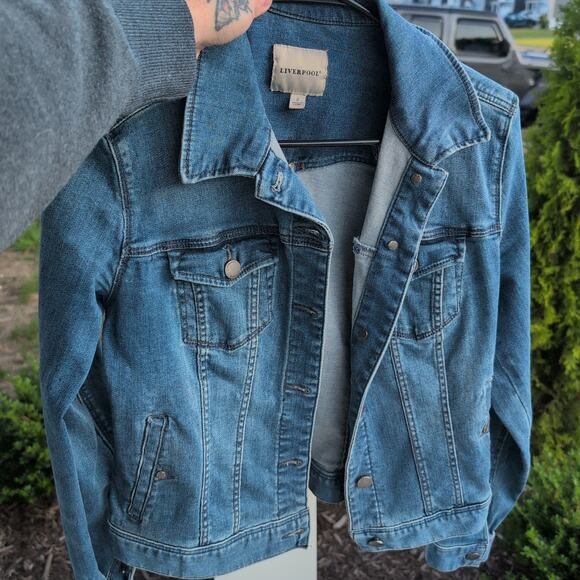 Liverpool Branded Jean Jacket - Size Small | Gently Used | Classic & Stylish - Picture 1 of 6